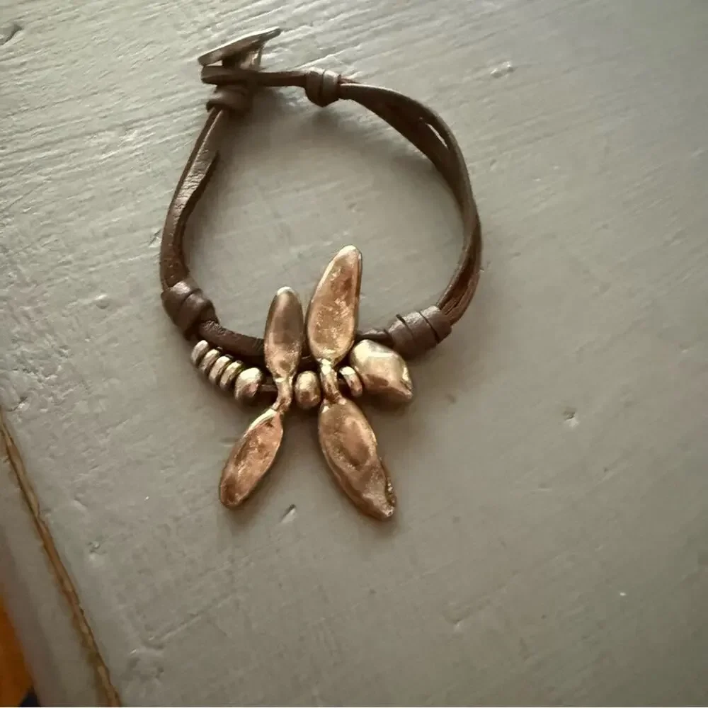Uno de 50 Brown Leather Silver Dragonfly Bracelet